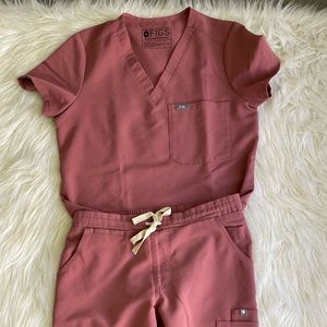 Figs scrubs set Mauve